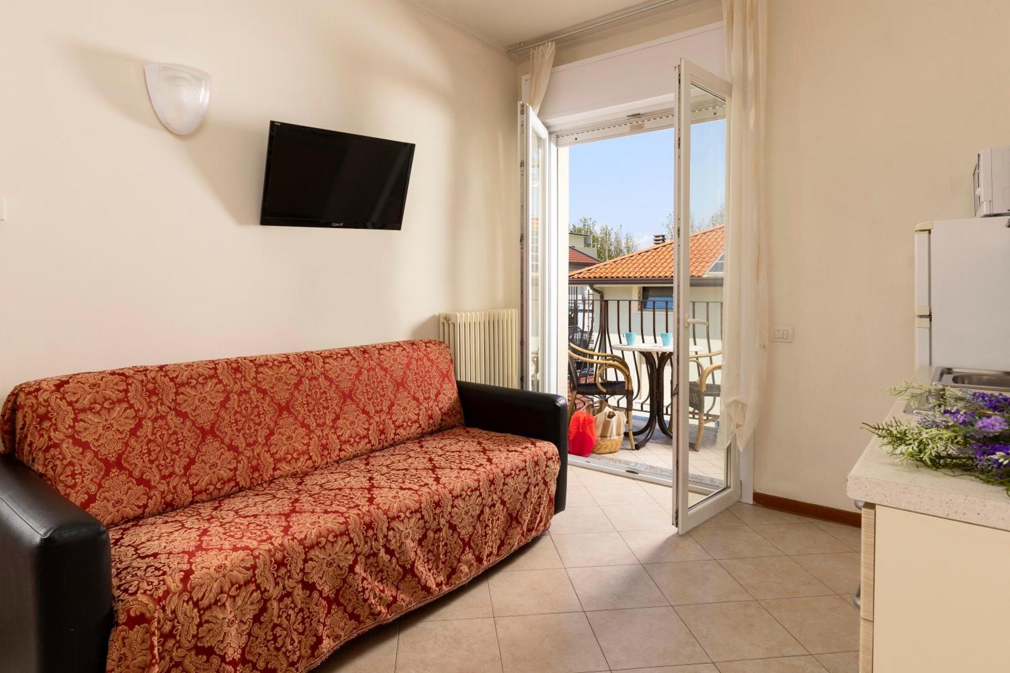 ريميني Residence Uno Studio&Suites المظهر الخارجي الصورة