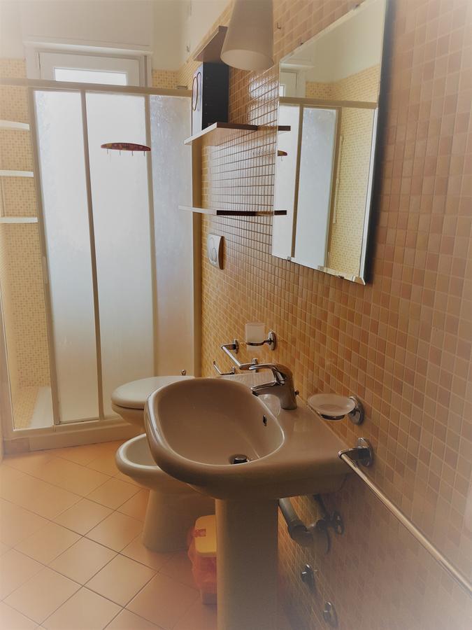 ريميني Residence Uno Studio&Suites المظهر الخارجي الصورة