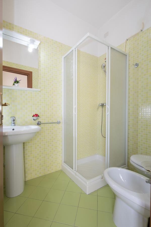 ريميني Residence Uno Studio&Suites المظهر الخارجي الصورة