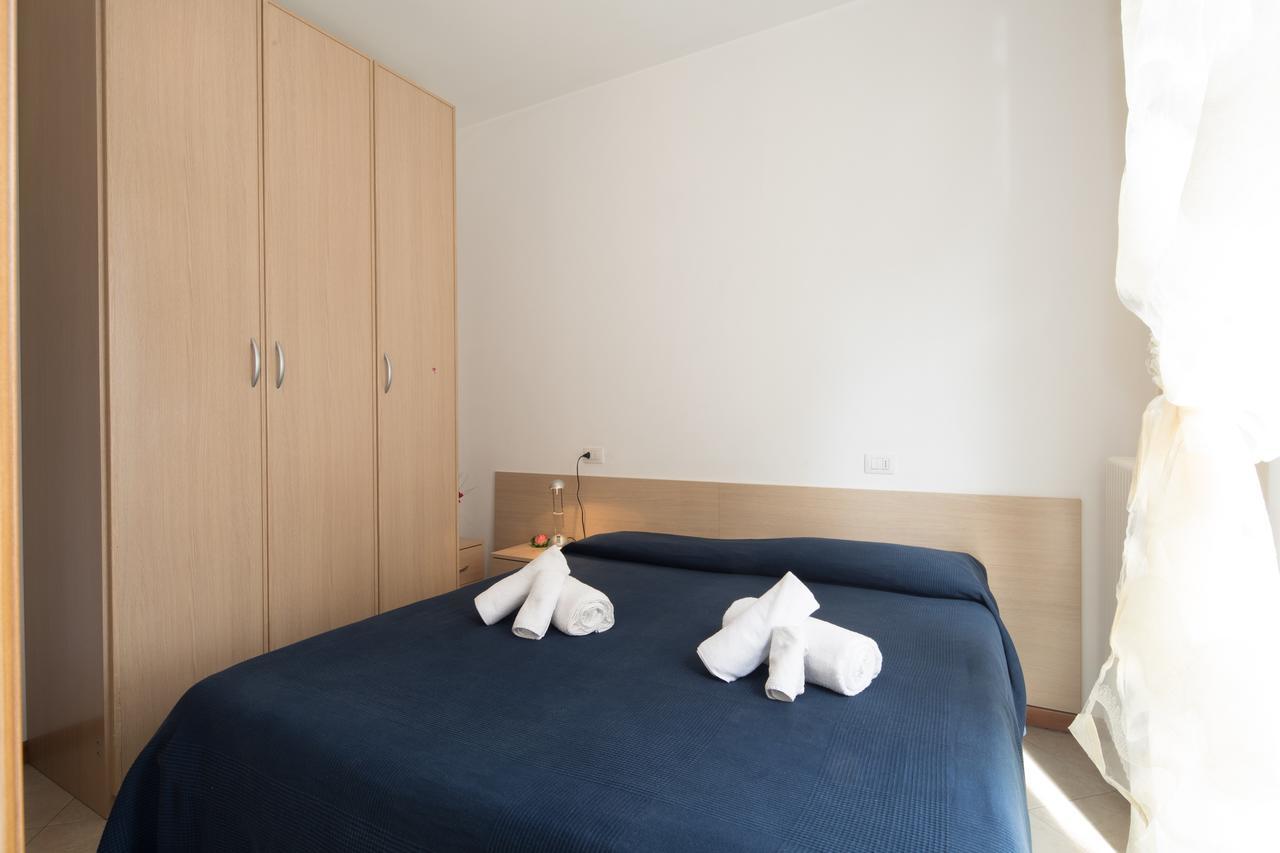 ريميني Residence Uno Studio&Suites المظهر الخارجي الصورة