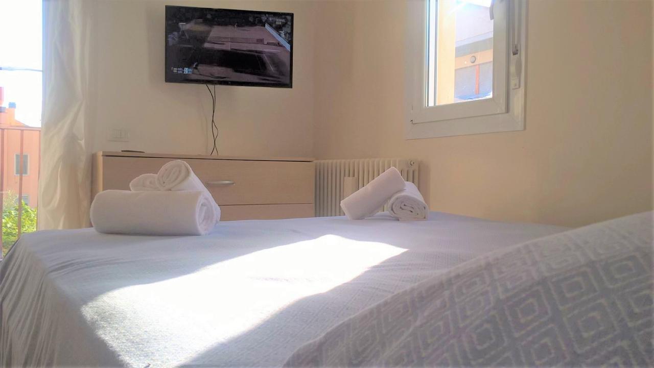 ريميني Residence Uno Studio&Suites المظهر الخارجي الصورة