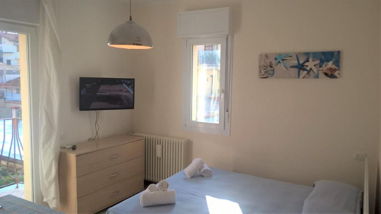ريميني Residence Uno Studio&Suites المظهر الخارجي الصورة