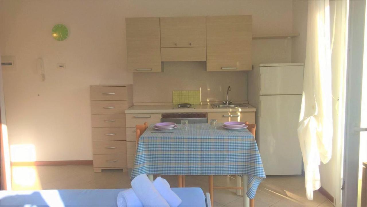 ريميني Residence Uno Studio&Suites المظهر الخارجي الصورة