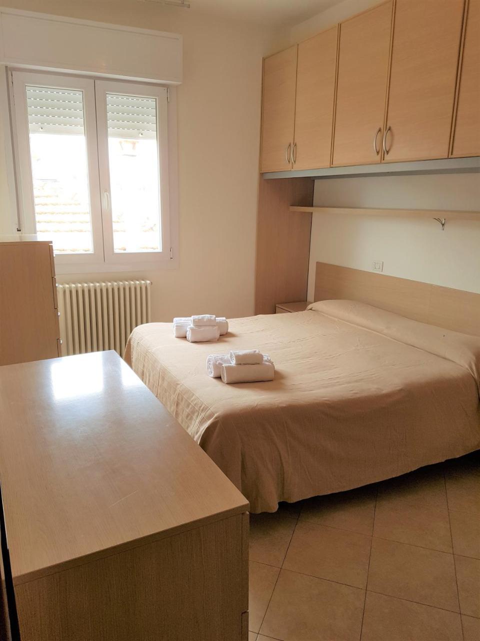 ريميني Residence Uno Studio&Suites المظهر الخارجي الصورة